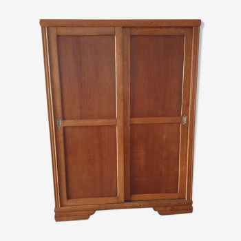 Armoire parisienne portes coulissantes