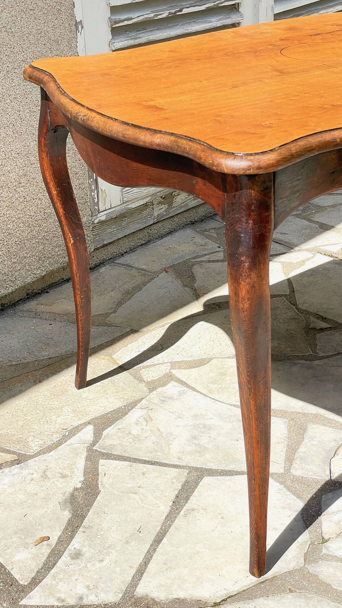 TABLE BUREAU Pieds Courbés