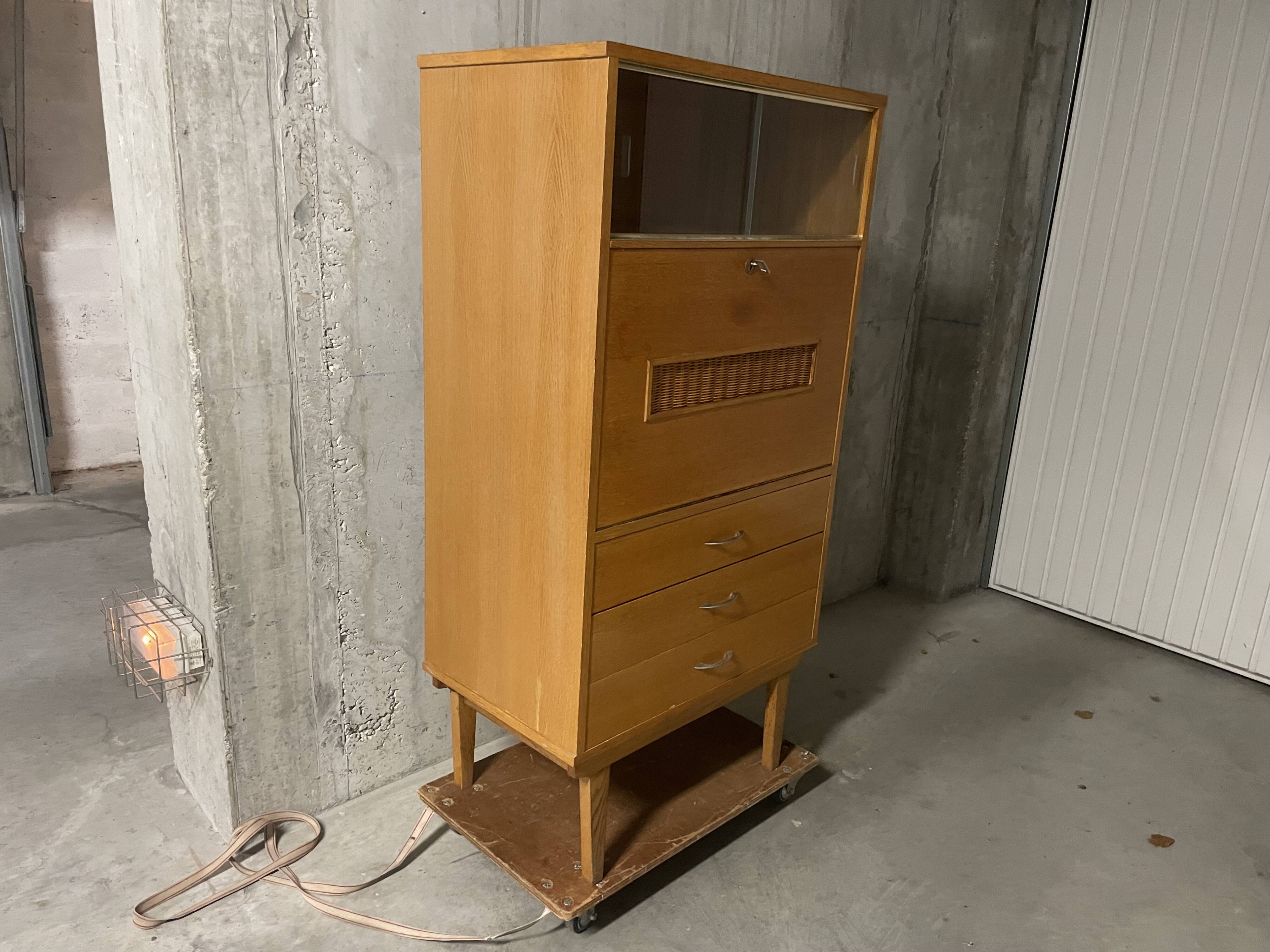 Secretary from the 1960s