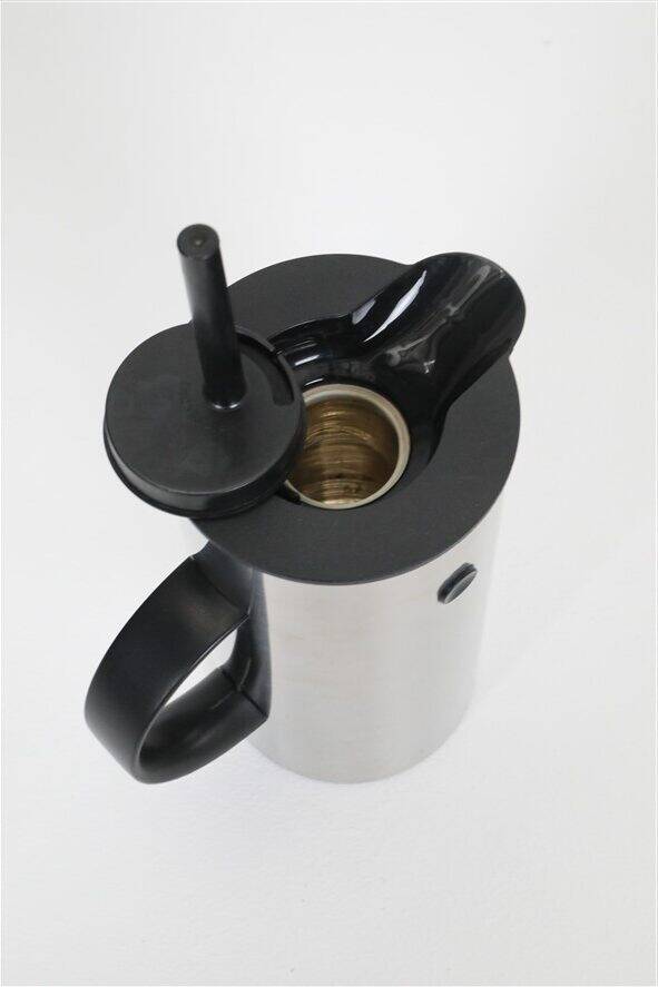 Ensemble Stelton / Erik Magnussen “EM 77” avec thermos, cruche à lait et sucrier / Acier inoxydable / 0,5 L / Design danois moderne