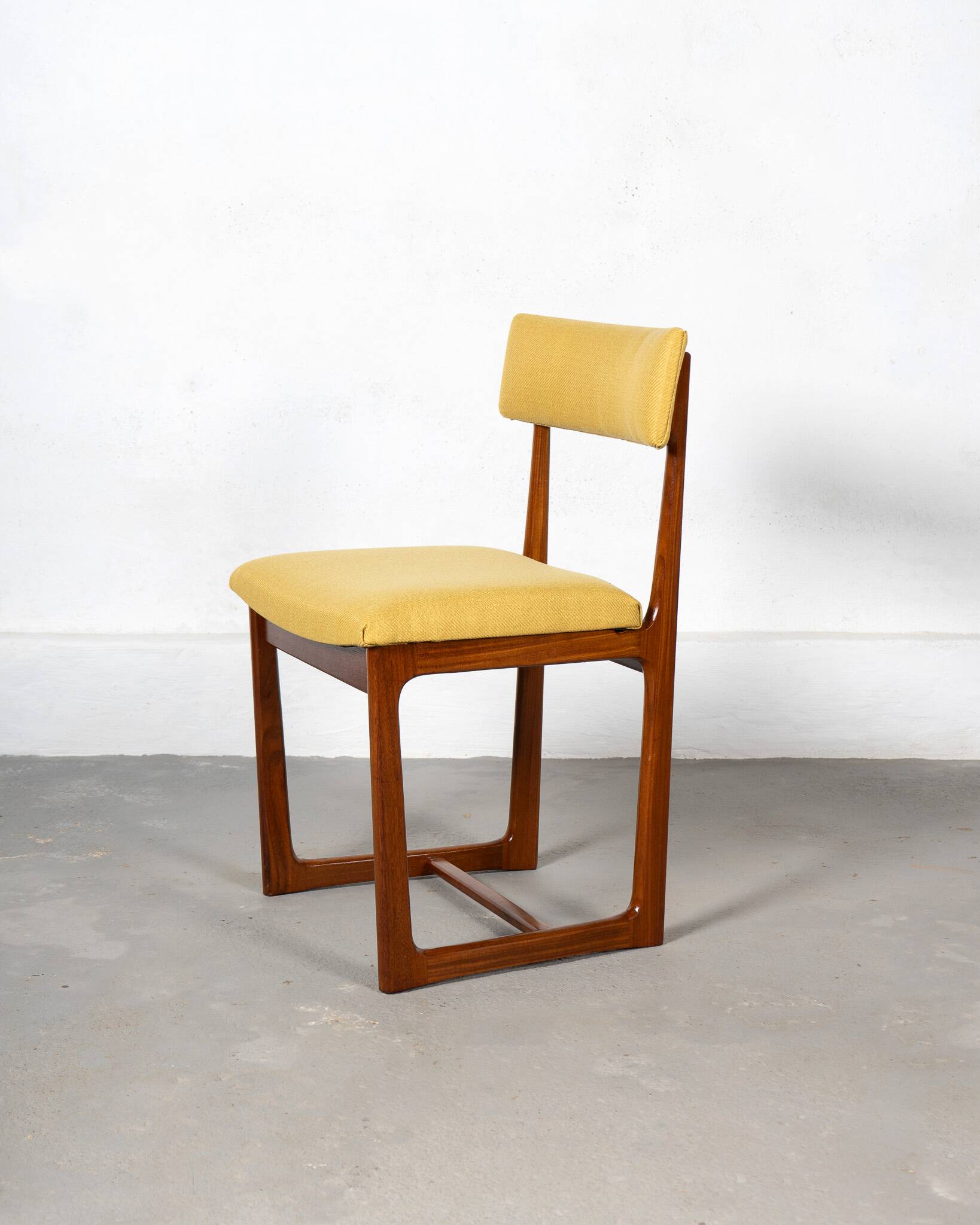 Set of 4 Mid Century Dining Chairs by A. Younger