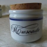 8 spice jars. porcelain of auteuil