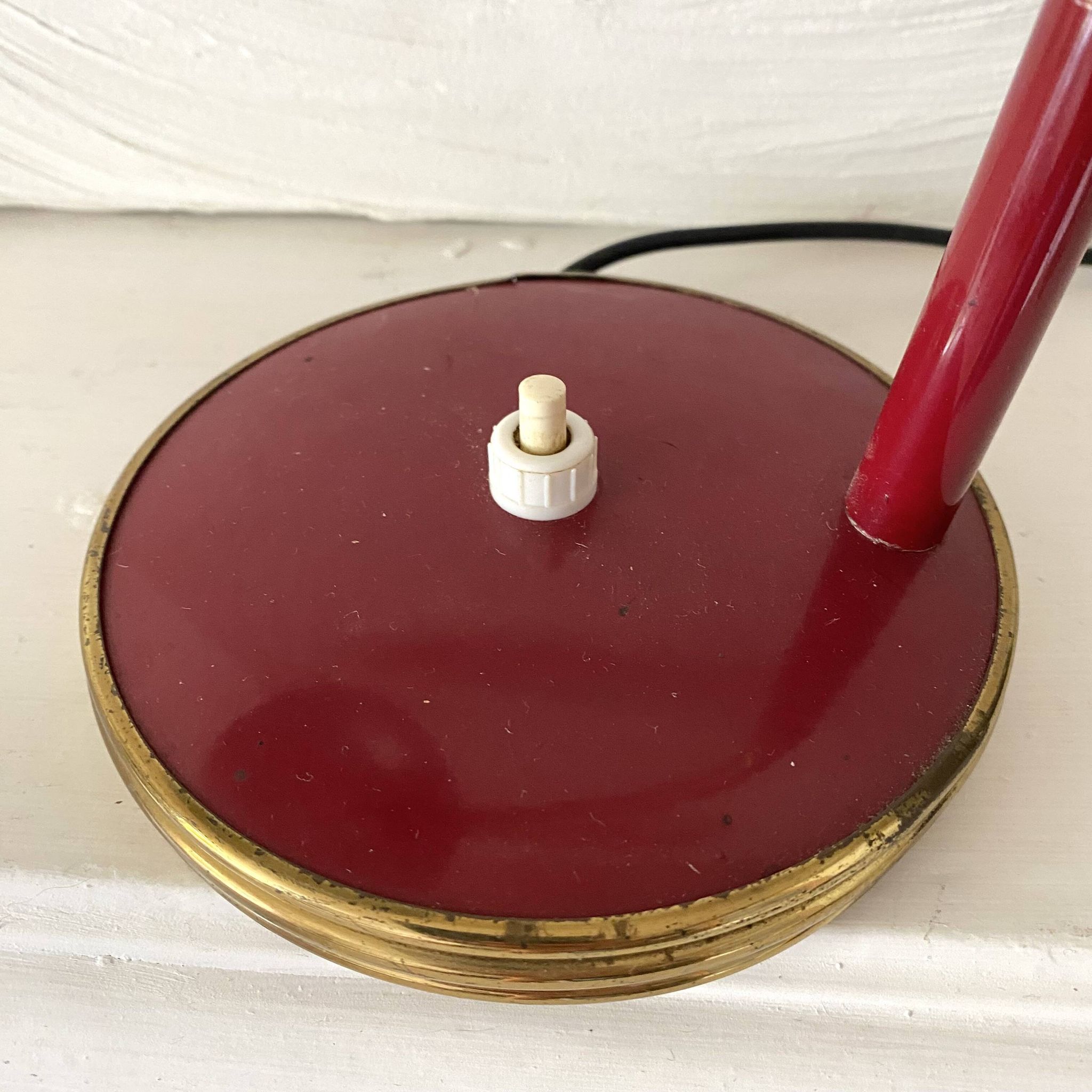 Articulated desk lamp, 1960s, burgundy and gold