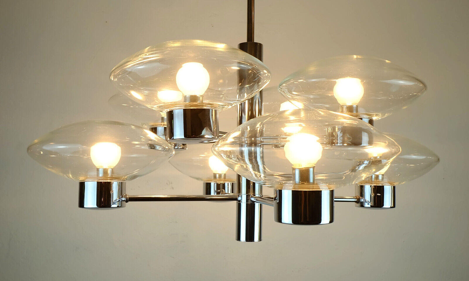 1970s kaiser 8-light PENDANT LIGHT chandelier chrom and clear glass