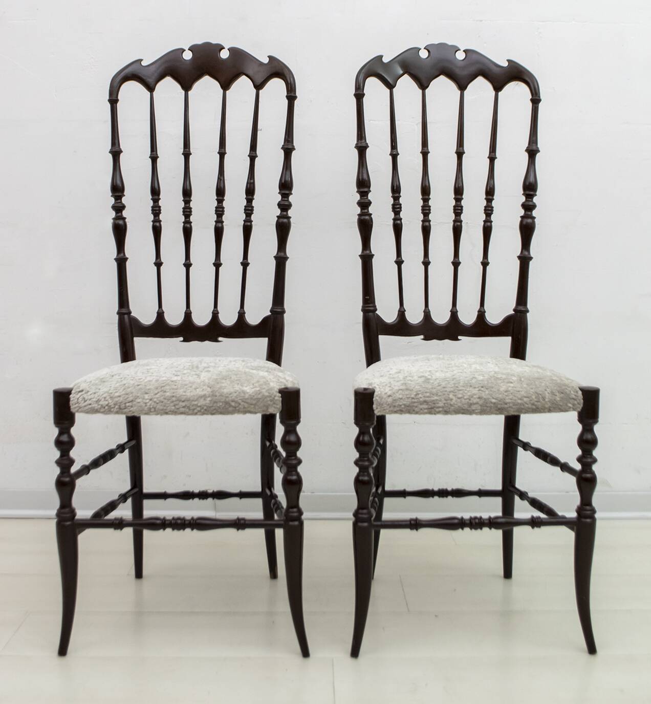 Pair of Gaetano Descalzi Midcentury Italian Chiavari High Back Chairs, 1950