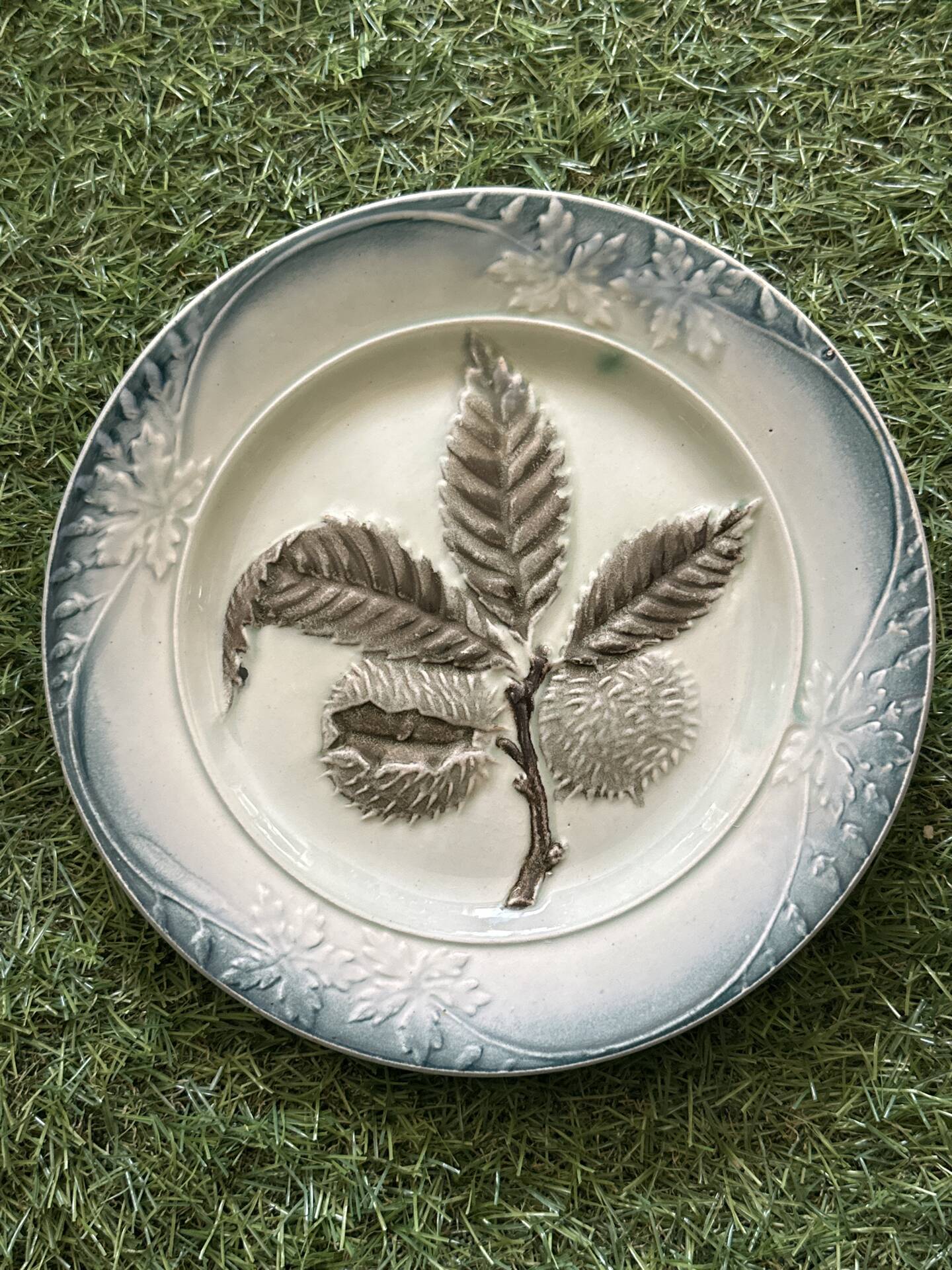 Ensemble de 4 Assiettes à dessert en Barbotine