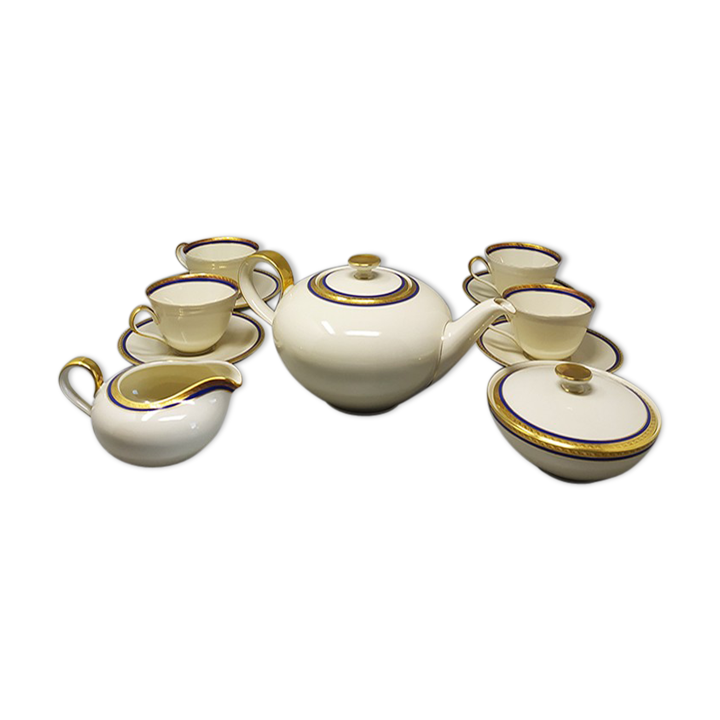 1950s Gorgeous White, Blue and Gold Tea Set/Coffee Set in Bavaria Porcelain. Made in Germany