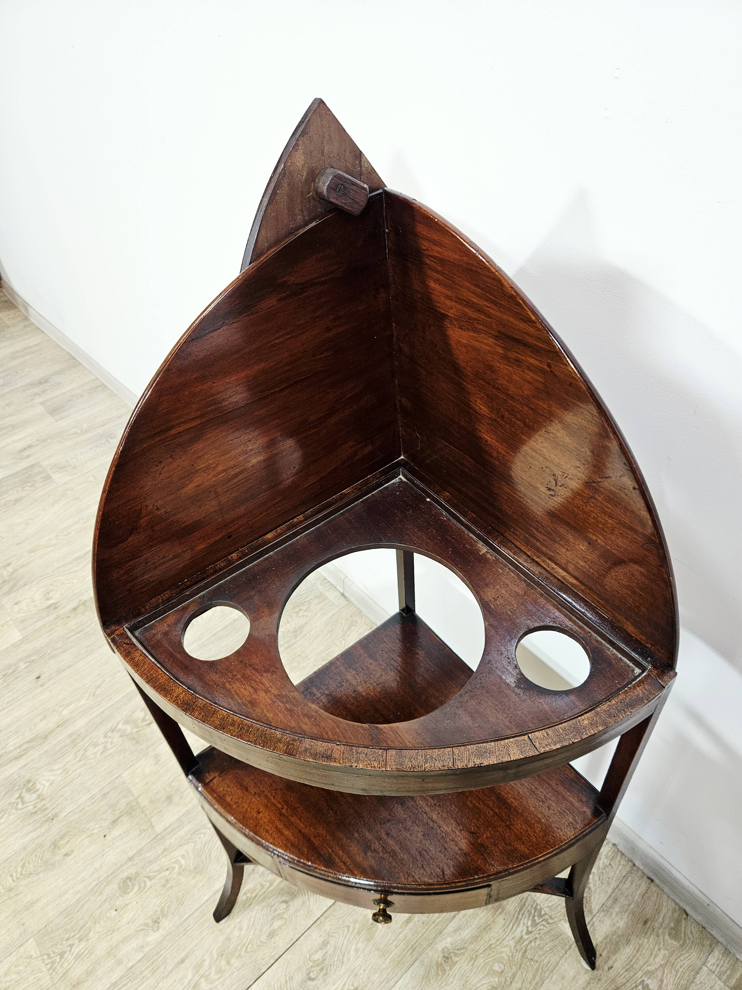 Antique washbasin (Washstand) – England, first half 19th century Mahogany