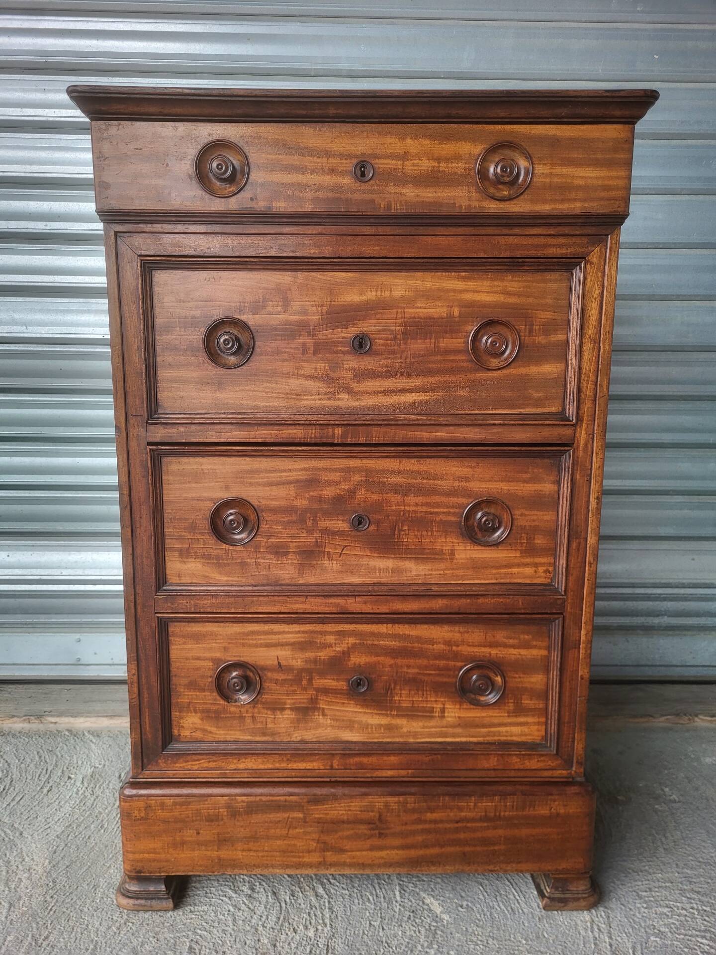 High chest of drawers Louis Philippe mid-19th century