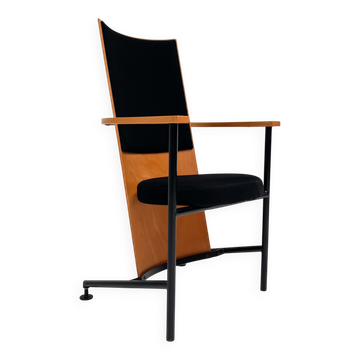 Fauteuil Intimo Nojatuoli par Timo Saarnio, 1989