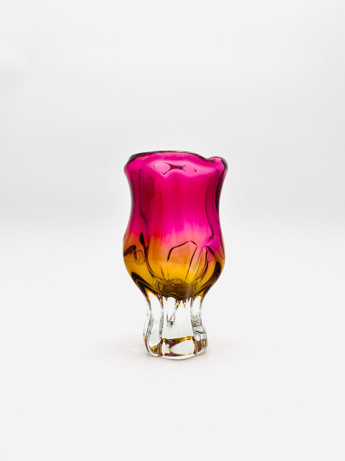 Vase - Sommerso - Josef Hospodka in fuchsia and amber yellow crystal