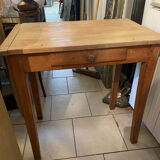 Table d'appoint ou bureau