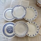 6 mismatched vintage blue and white earthenware soup plates - Set