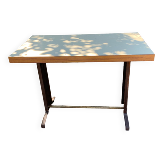 Bistro table