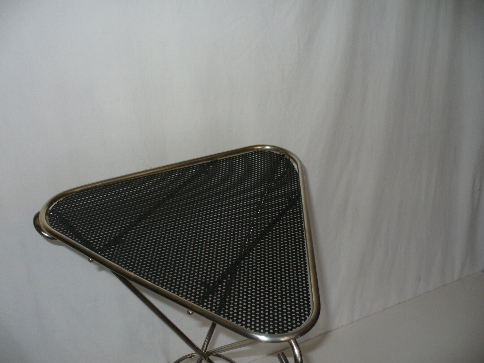 Tripod selette from the 50s