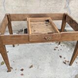 Farm table