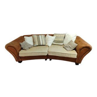 Rounded sofa