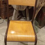 Chaise d'écolier