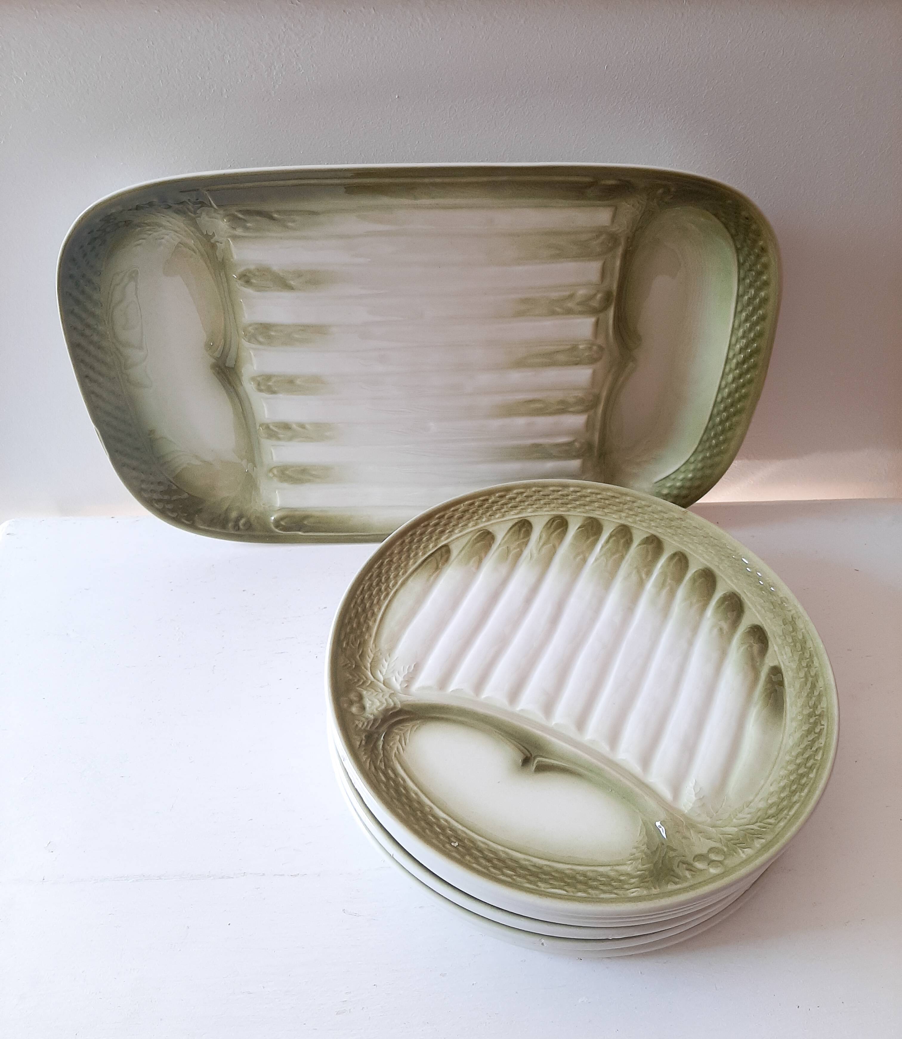 Asparagus service in green earthenware Moulin des Loups Orchies
