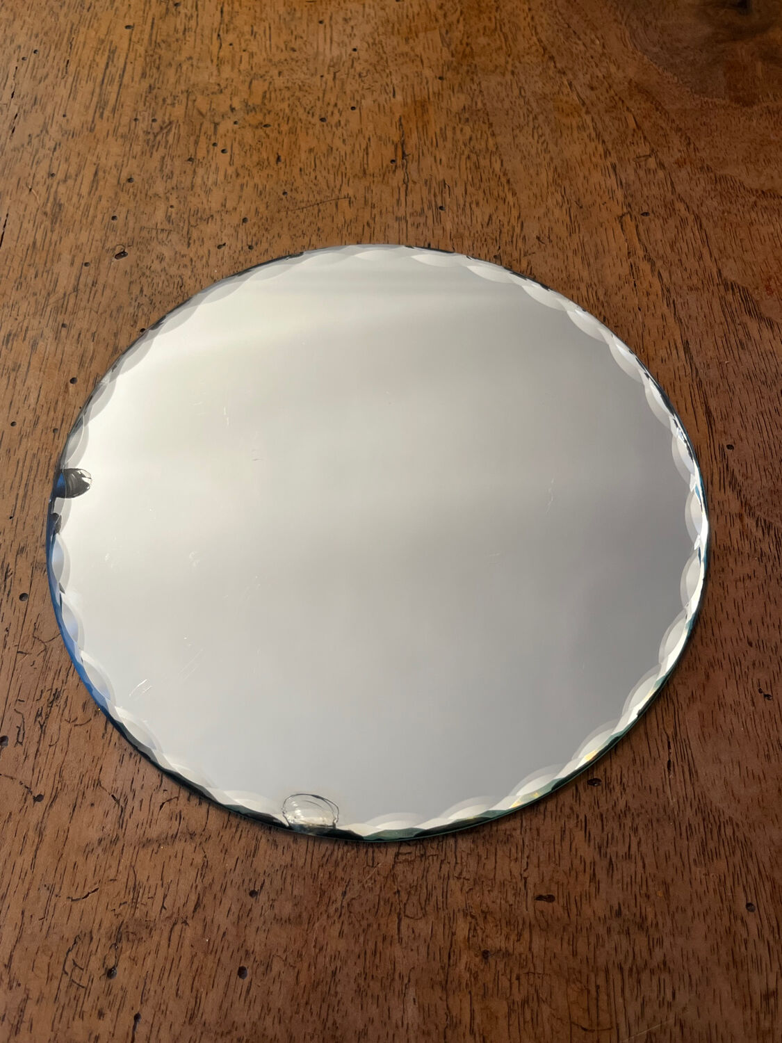 Small mirror tray