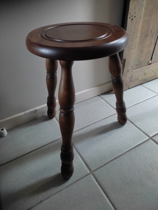 Solid wood stool legs varnished tripod patinated dp 0123251