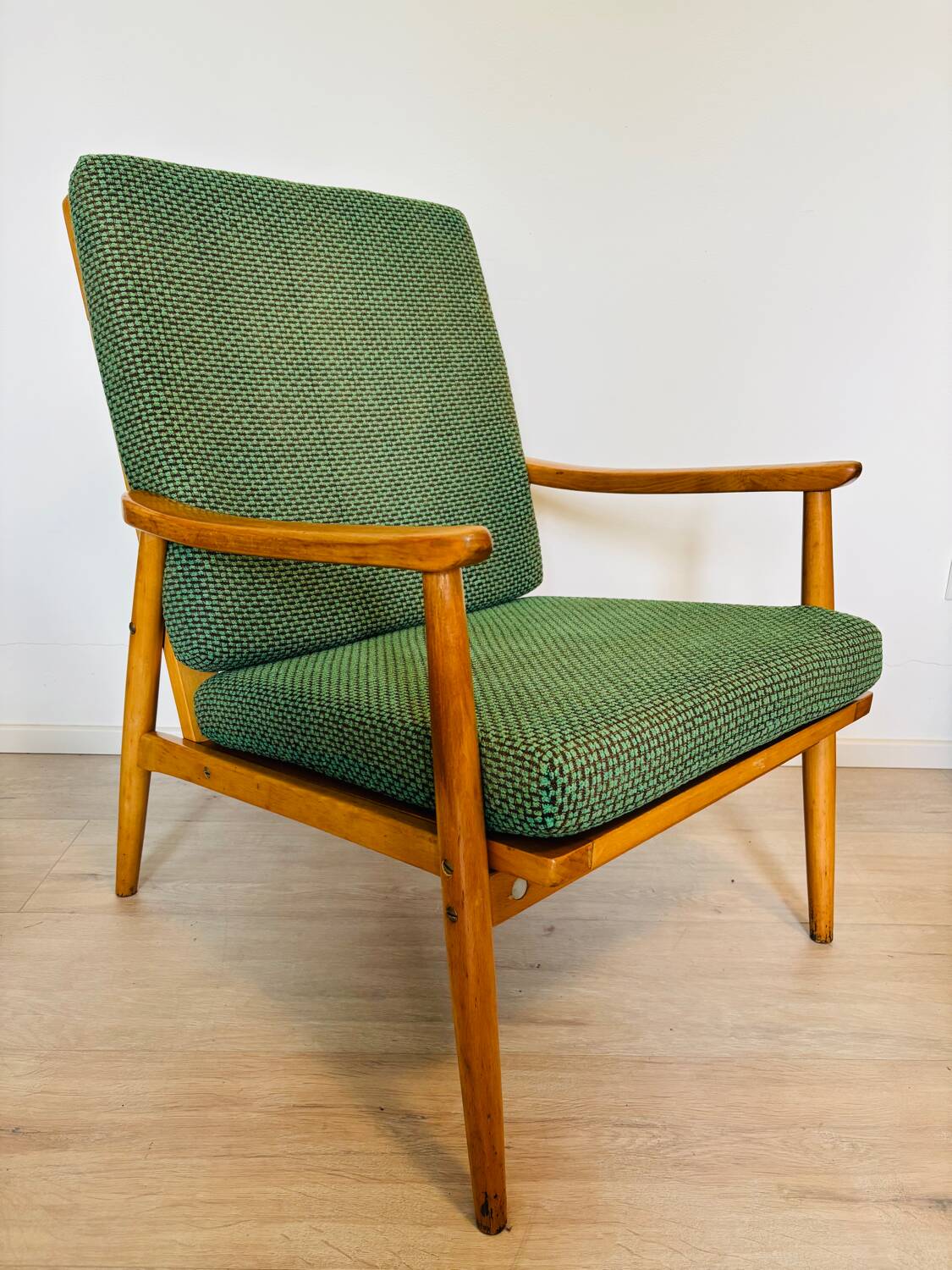 Fauteuil de salon vintage de Tchécoslovaquie des années 1960