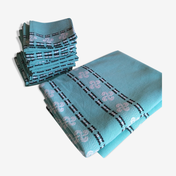 Nappe and 12 water green cotton towels, Basque handicrafts
