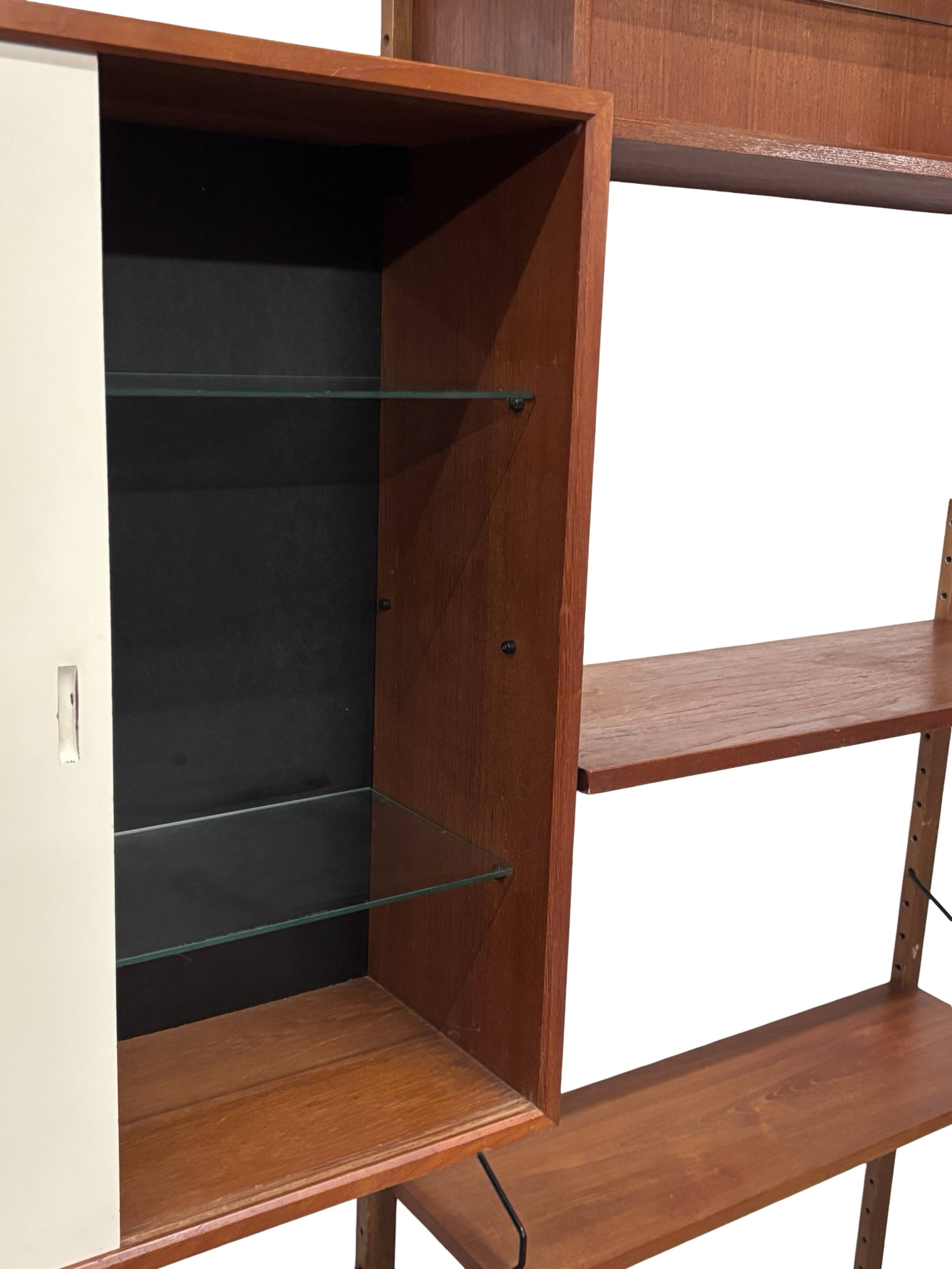 Vintage Poul Cadovius Royal System wall system wall unit