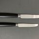 Suite de 23 couteaux kindal manche ebene ou bakelite XXe