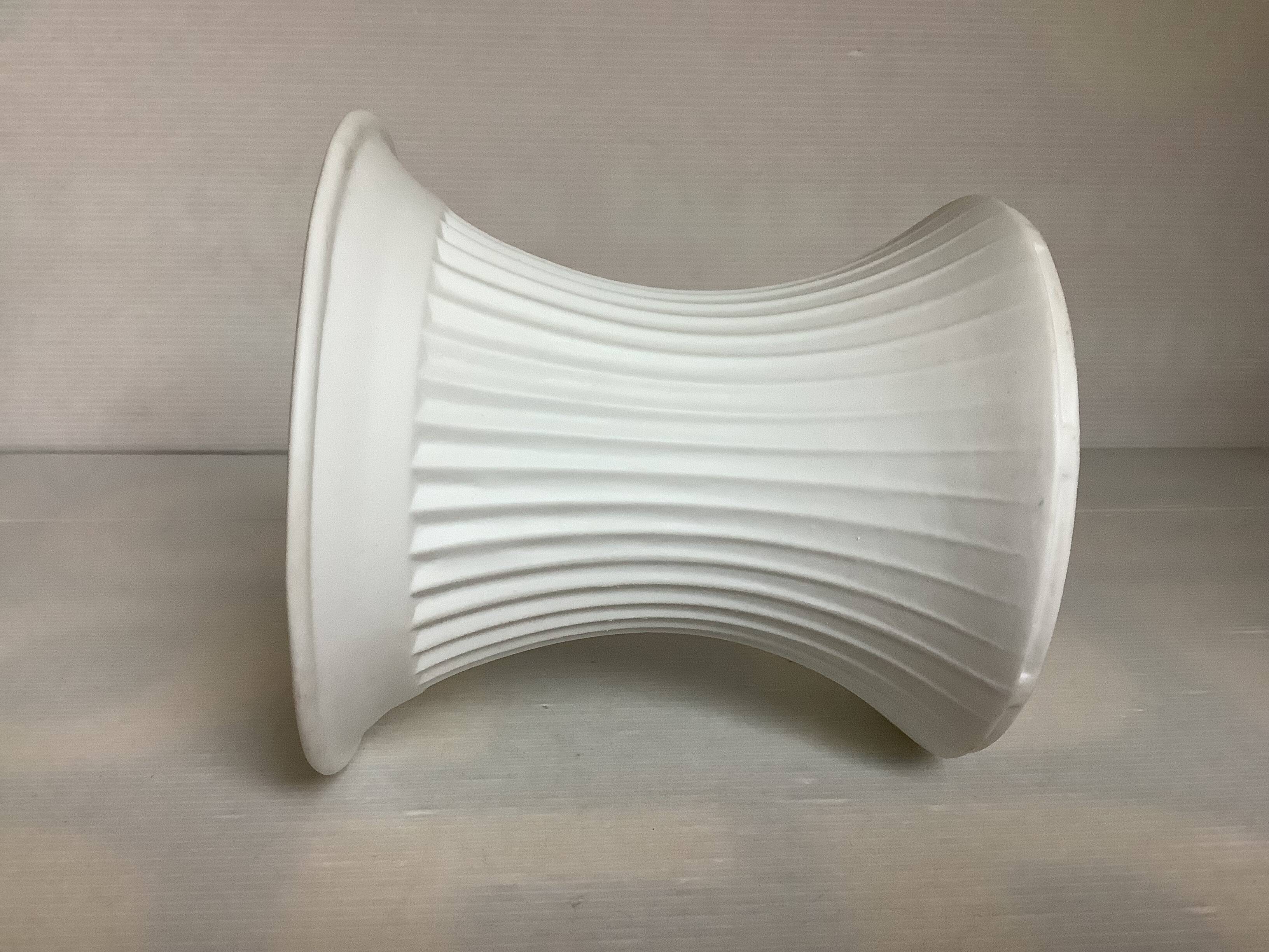 Vase style biscuit Serax design Ann Van Hoey