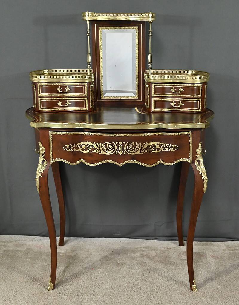 Small mahogany lady's writing desk, Napoleon III period – second half of the 19th century