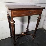 Napoleon III hairdresser in walnut and brass marquetry from the 19th century.