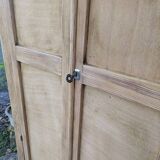 Parisian wardrobe in natural wood