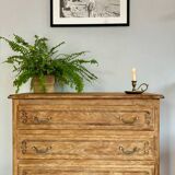 Commode rustique à trois tiroirs