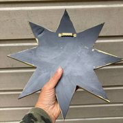 Star-shaped mirror