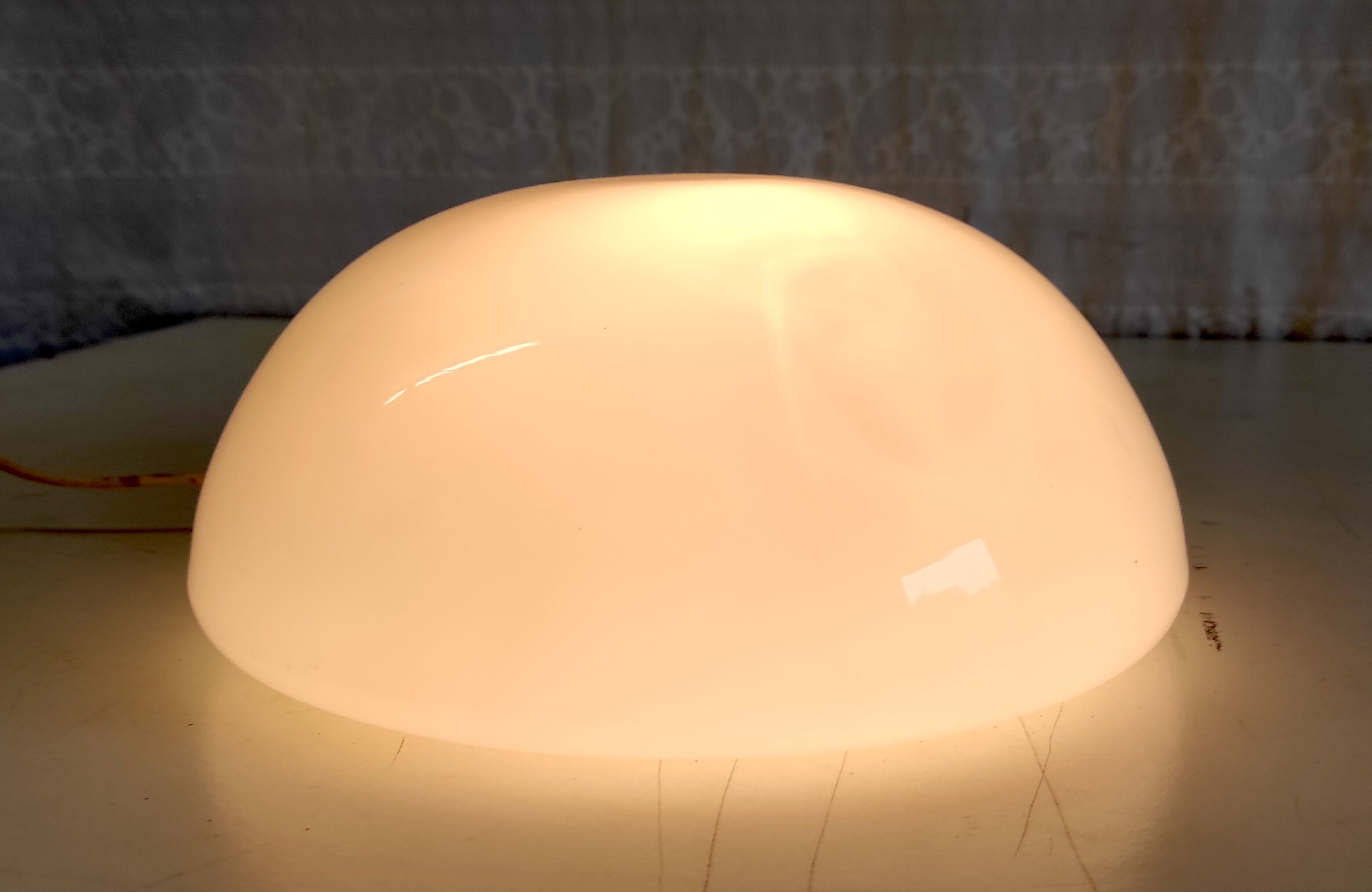 Ceiling lamp or wall lamp in opaline glass 25 cm – 60s/70s