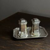 Household salt and pepper