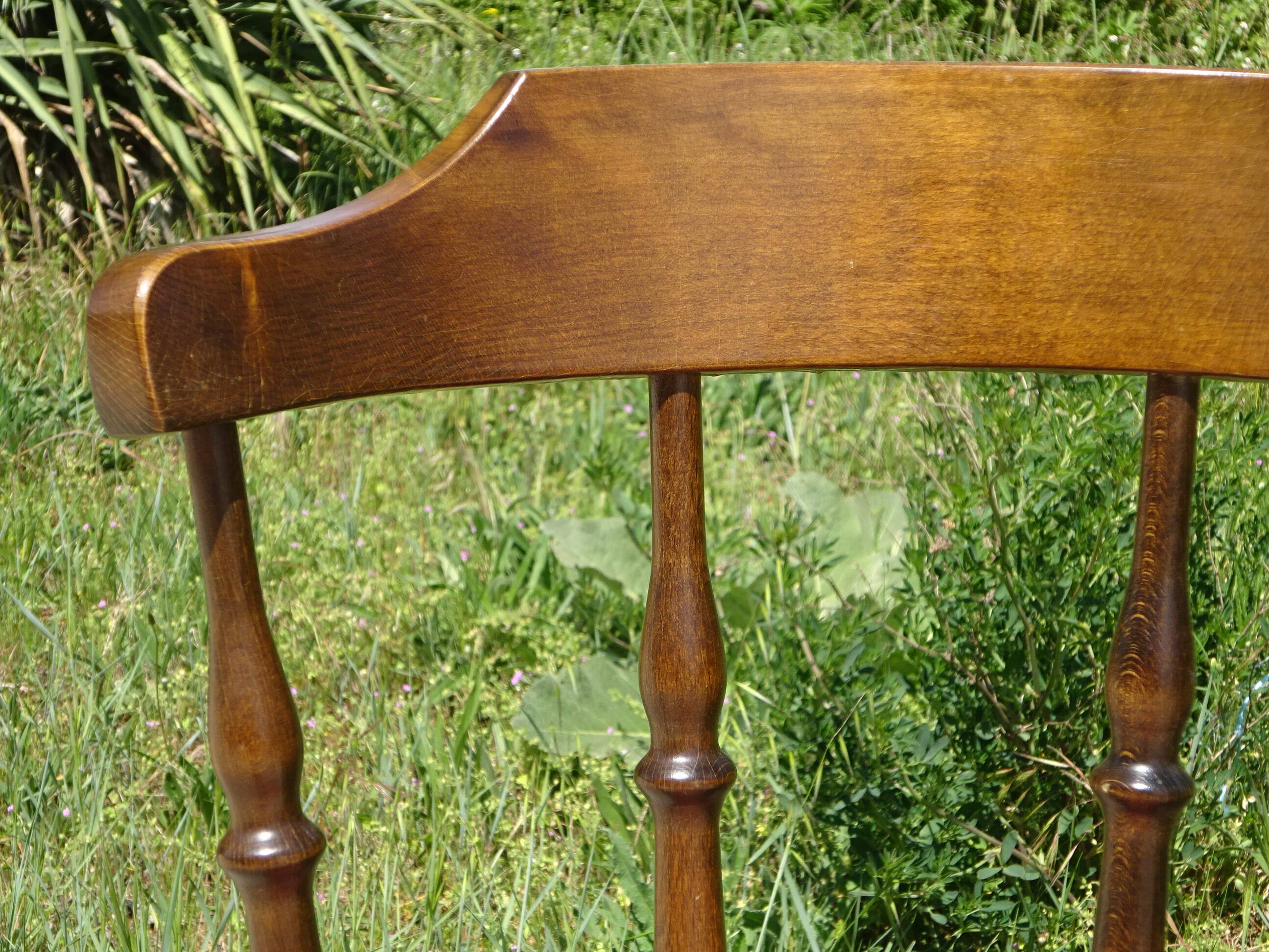 Chairs with splayed legs, vintage models