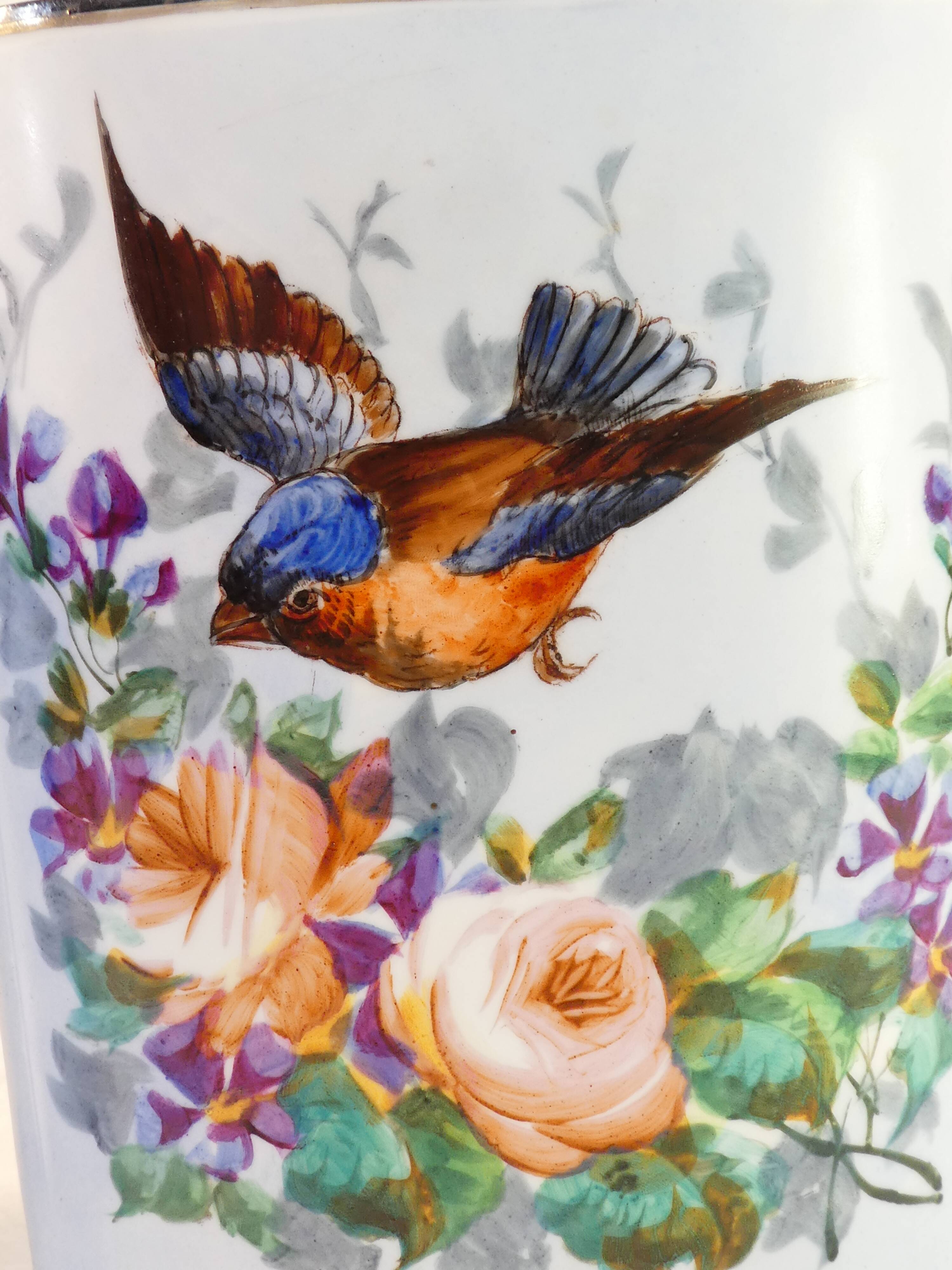 Pair of porcelain bird vase from Limoges william guerin