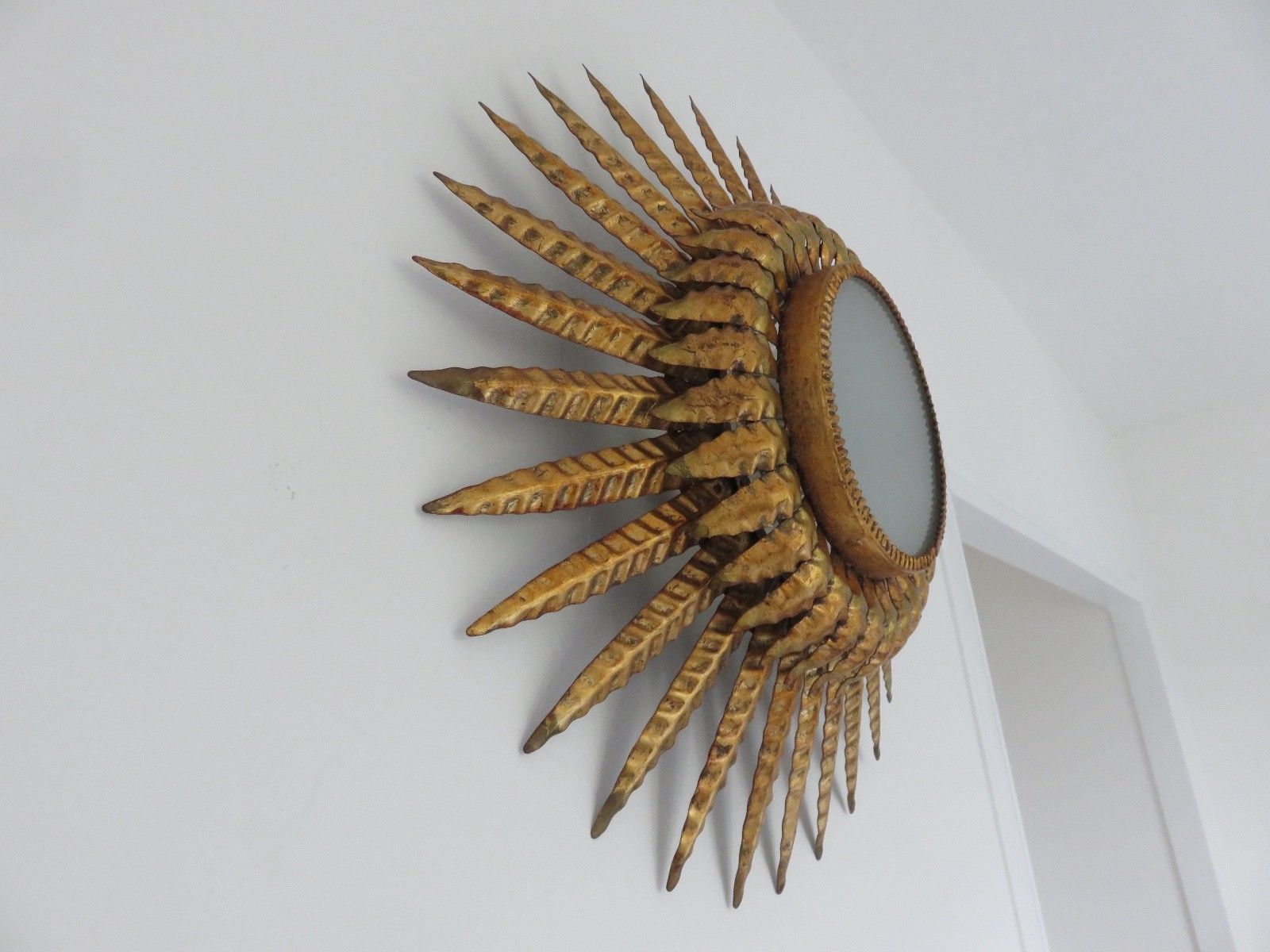 Apply Sun 60 70 years gold metal