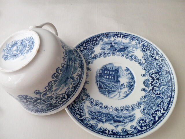 Royal Sphinx Maastricht porcelain tea cup