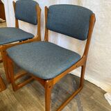 Chaises scandinaves en teck massif Erick Buch 1960
