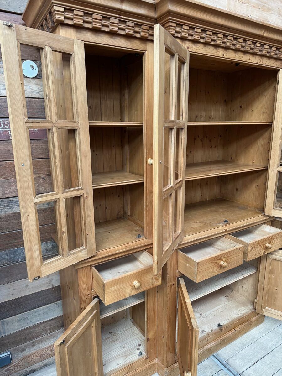 Pine shop display cabinet