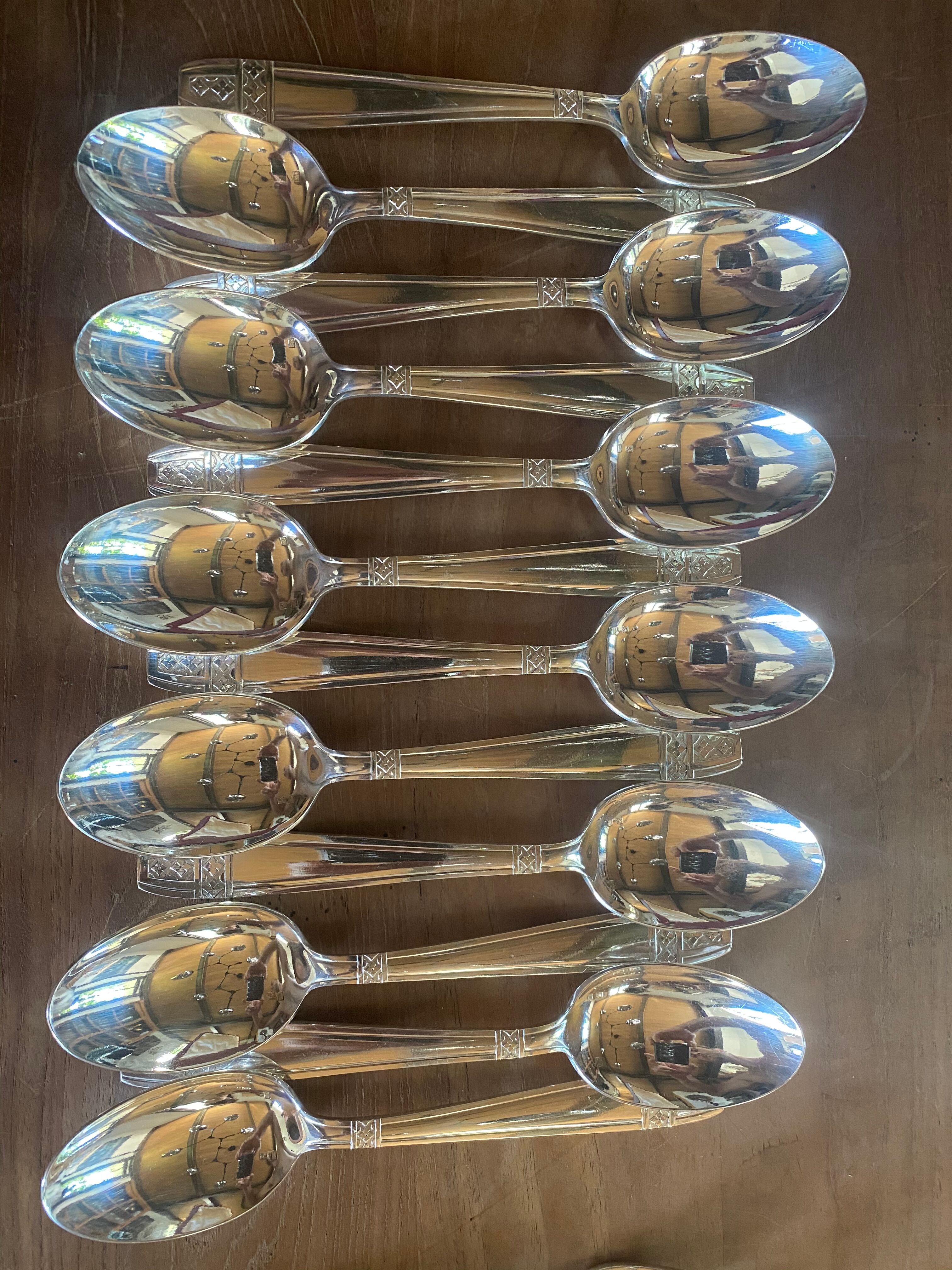 Art Deco cutlery housewife 12 people