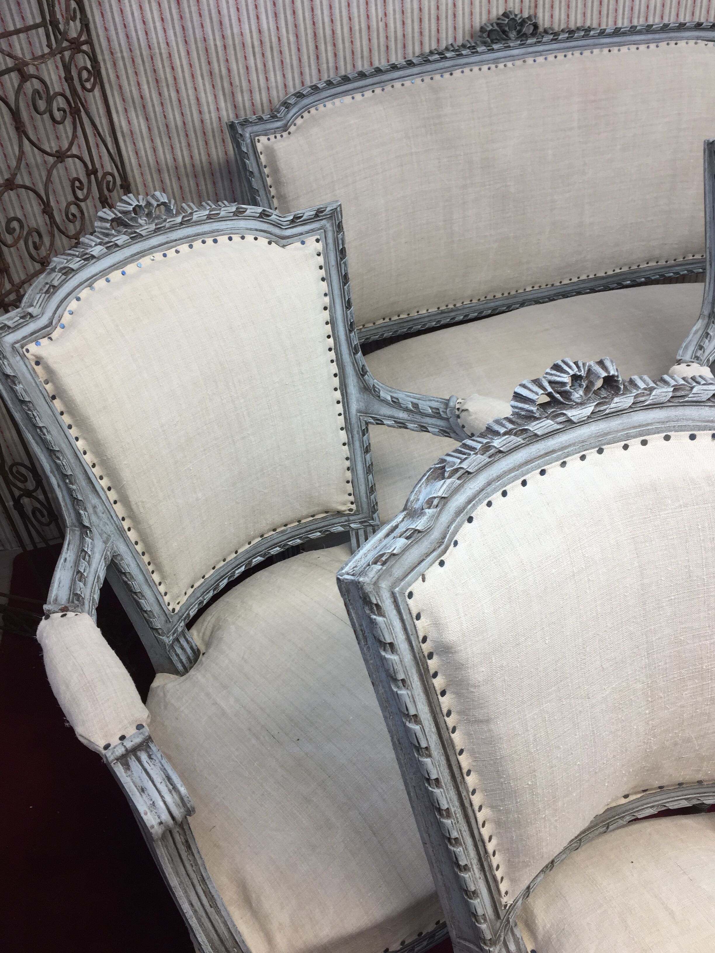 Armchair Cabriolet old Louis XVI style completely renovated