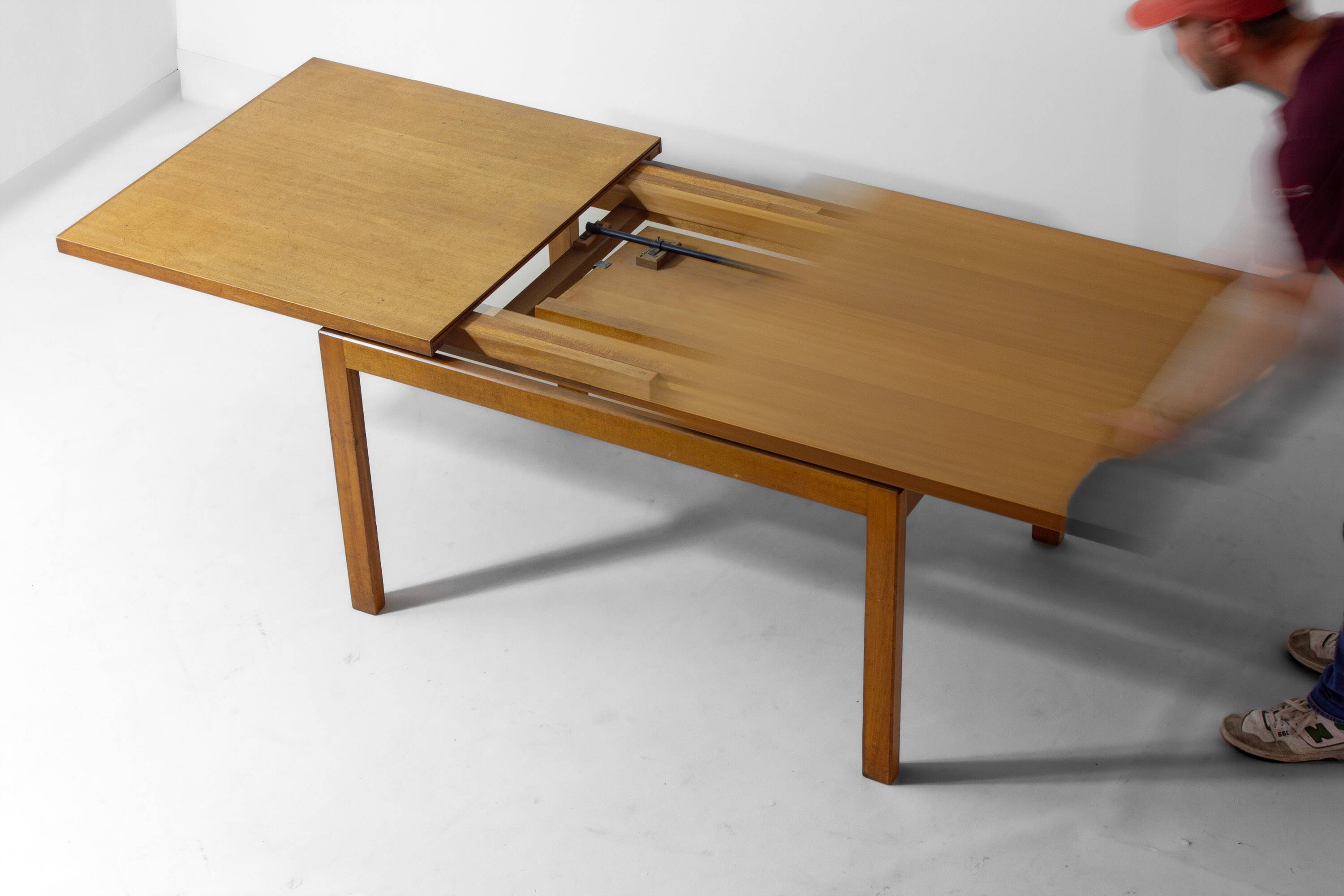 Extendable 'abstracta' dining table in beech by Jos de Mey, Belgium 1960s