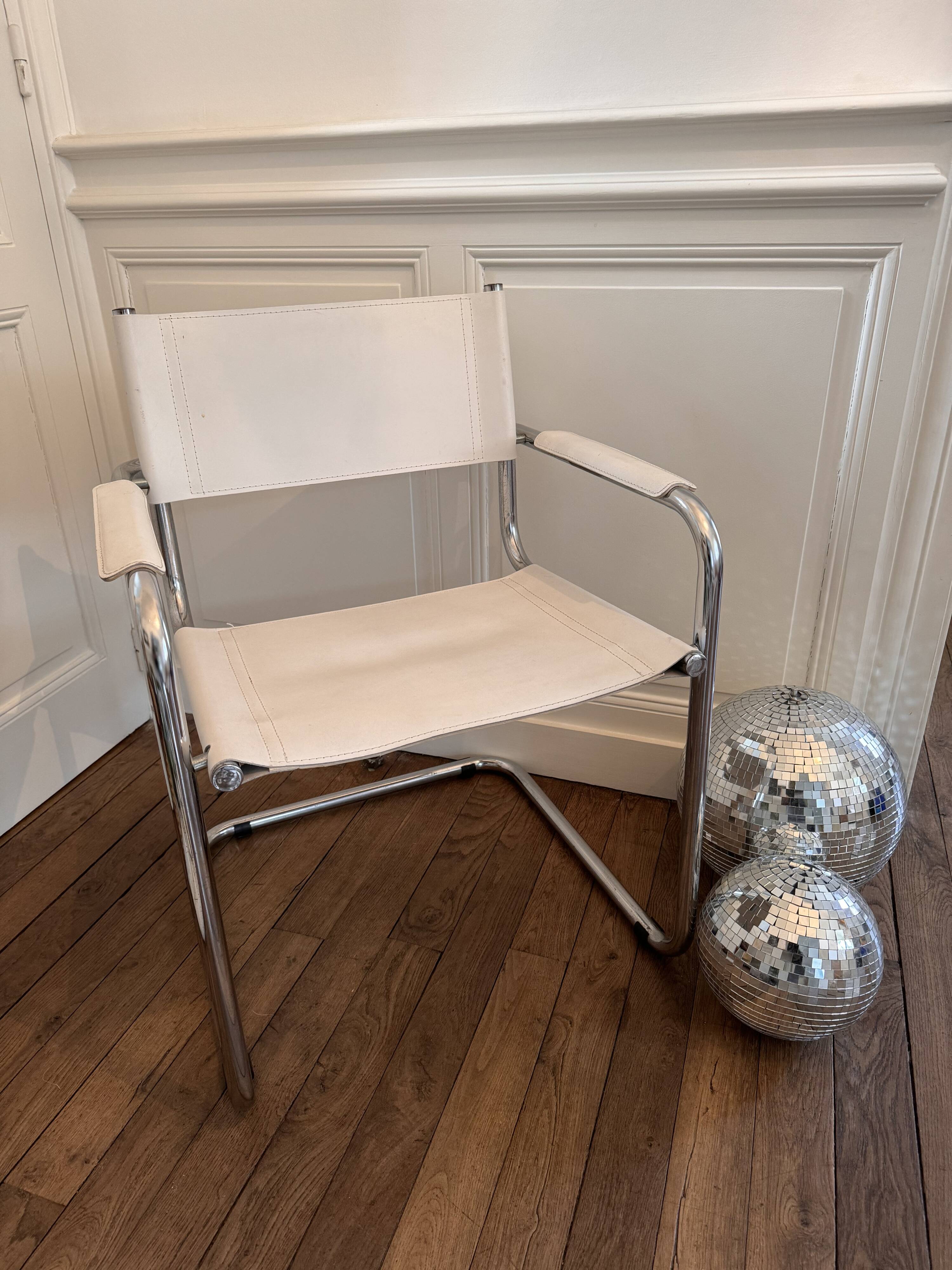Mateo Grassi style armchair