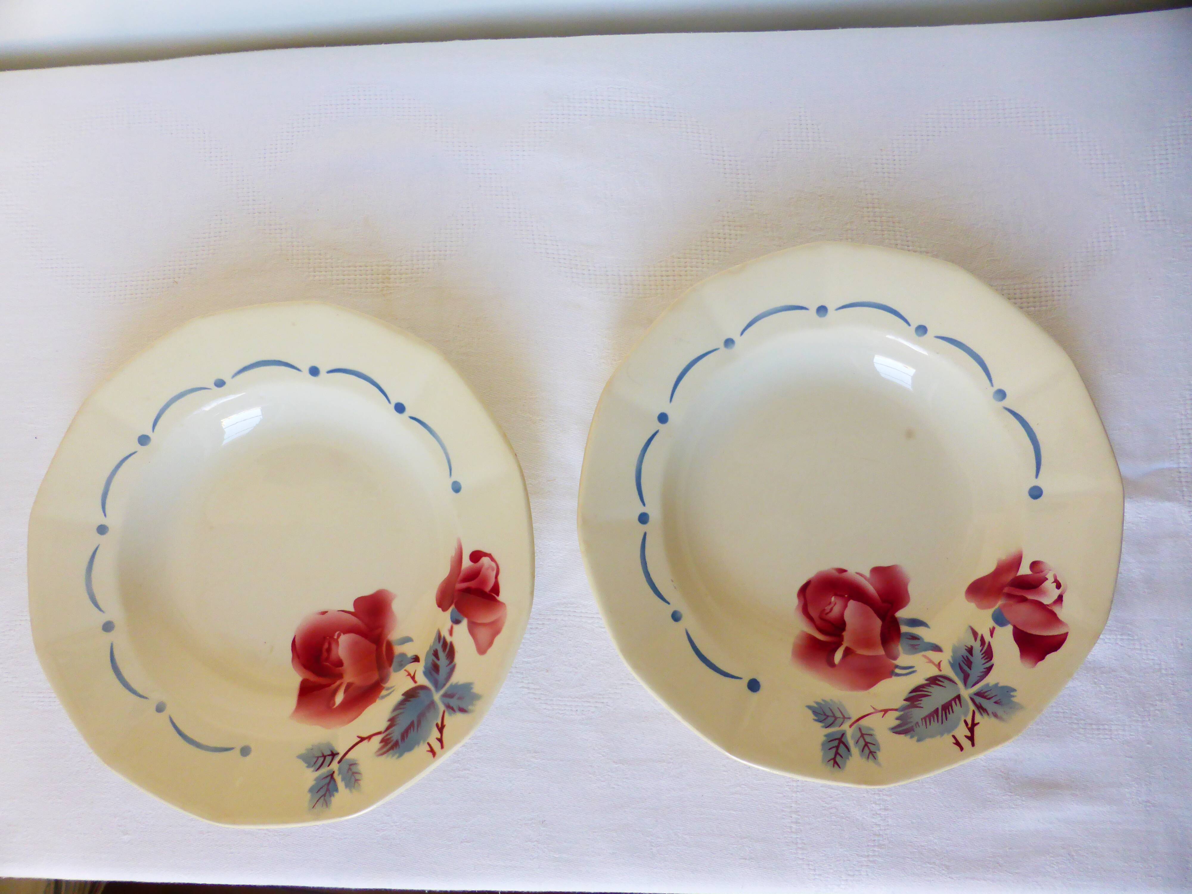 2 vintage deep plates from Digoin Sarreguemines 2107128