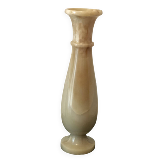 Vase en marbre onyx