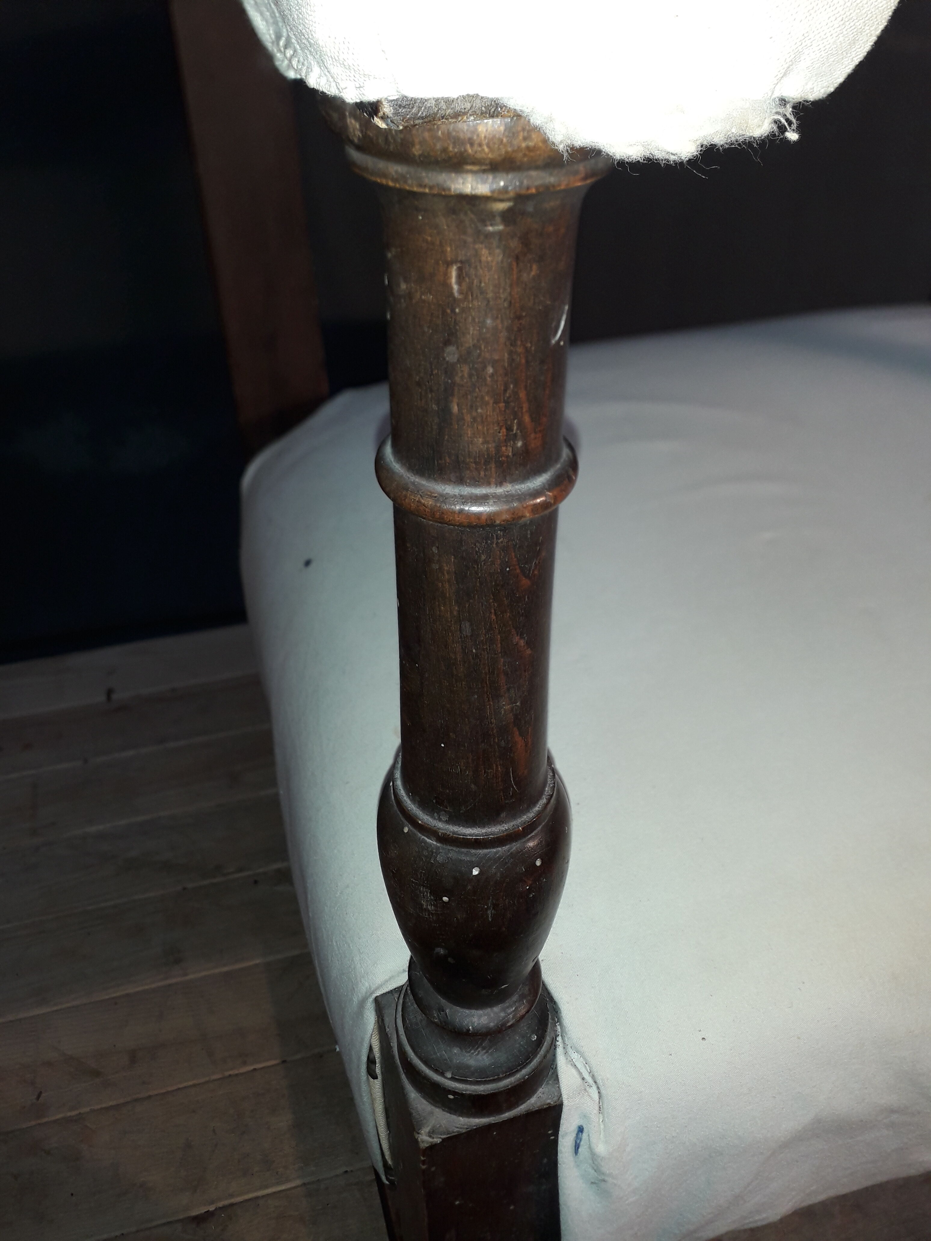 Large buralist chair